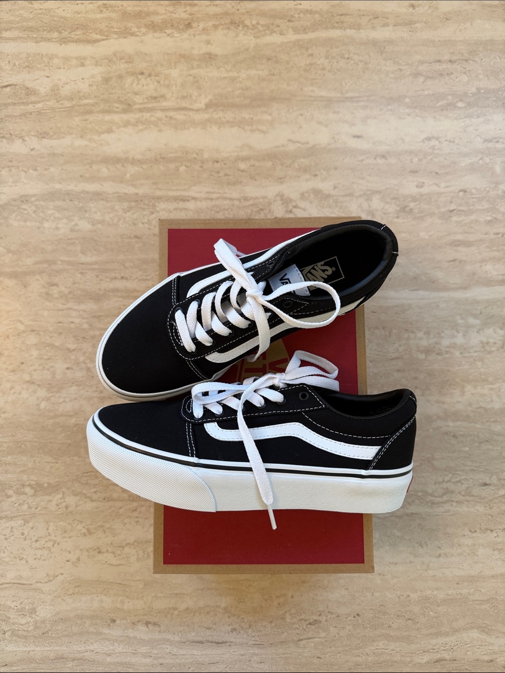 Vans Black & White Low Top Old Skool Sneakers for Men